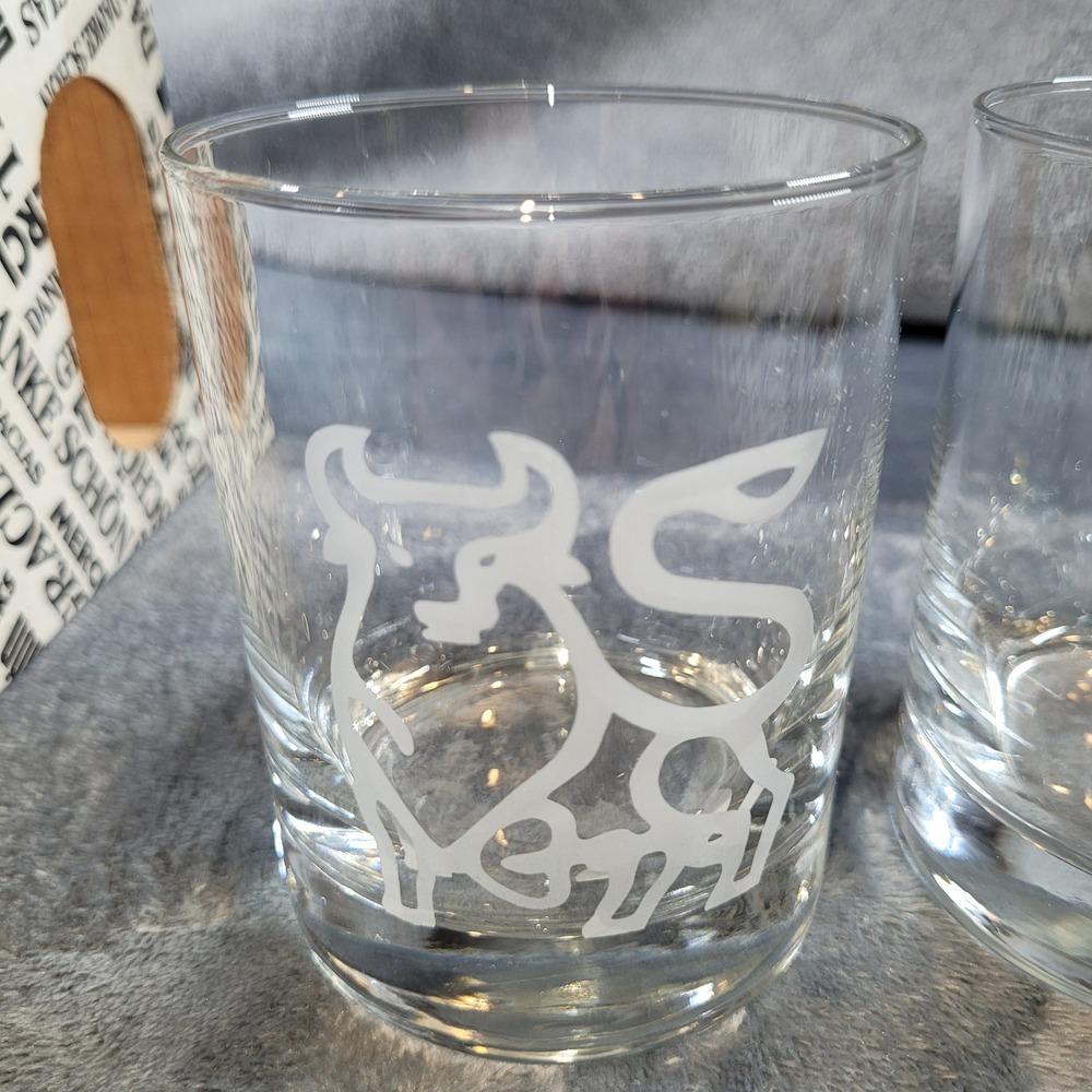 Vintage Merrill Lynch Bull Logo Etched Lowball whiskey Glasses Set of 4 with Box